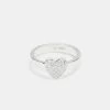 Iced Heart Ring - White -JWL CH HEARTRINGWG 7 0193 cc55a78f 4801 4e45 a656 7afc46738467