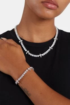 Iced CZ Cross Tennis Bracelet -JWL ICZCTB 5MM ICZCTN 749820c4 eb92 4dba be9b 441f45988146