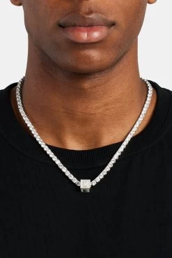 Iced E Letter Block Pendant -JWL ILBP E WG5MM