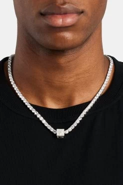 Iced F Letter Block Pendant -JWL ILBP F WG5MM