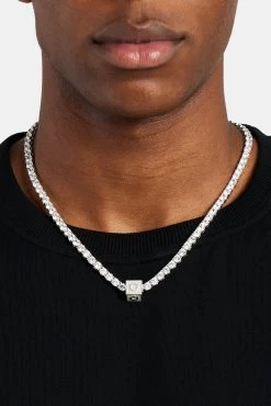 Iced O Letter Block Pendant 10 Iced O Letter Block Pendant -JWL ILBP O WG5MM