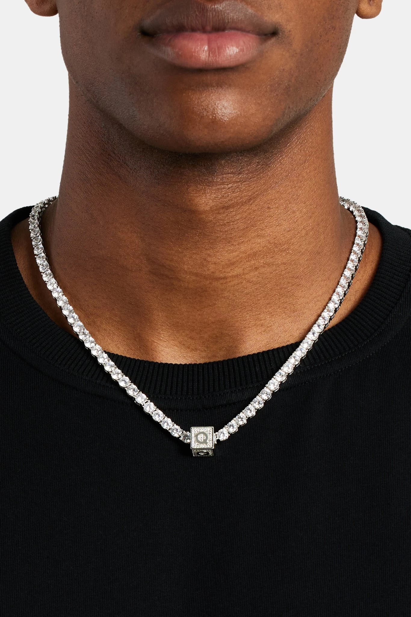 Iced Q Letter Block Pendant 6 Iced Q Letter Block Pendant - Image 4