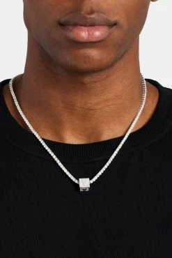 Iced V Letter Block Pendant 9 Iced V Letter Block Pendant -JWL ILBP V WG3MM