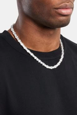 Iced Alternating Baguette Tennis Chain -JWL YS ALTBAGCHWGM111