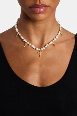 Cherub Motif Freshwater Pearl Necklace - 6mm